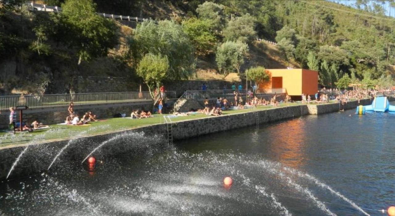 פמפיליוסה דה סרה Isabel House Alojamento Rural מראה חיצוני תמונה