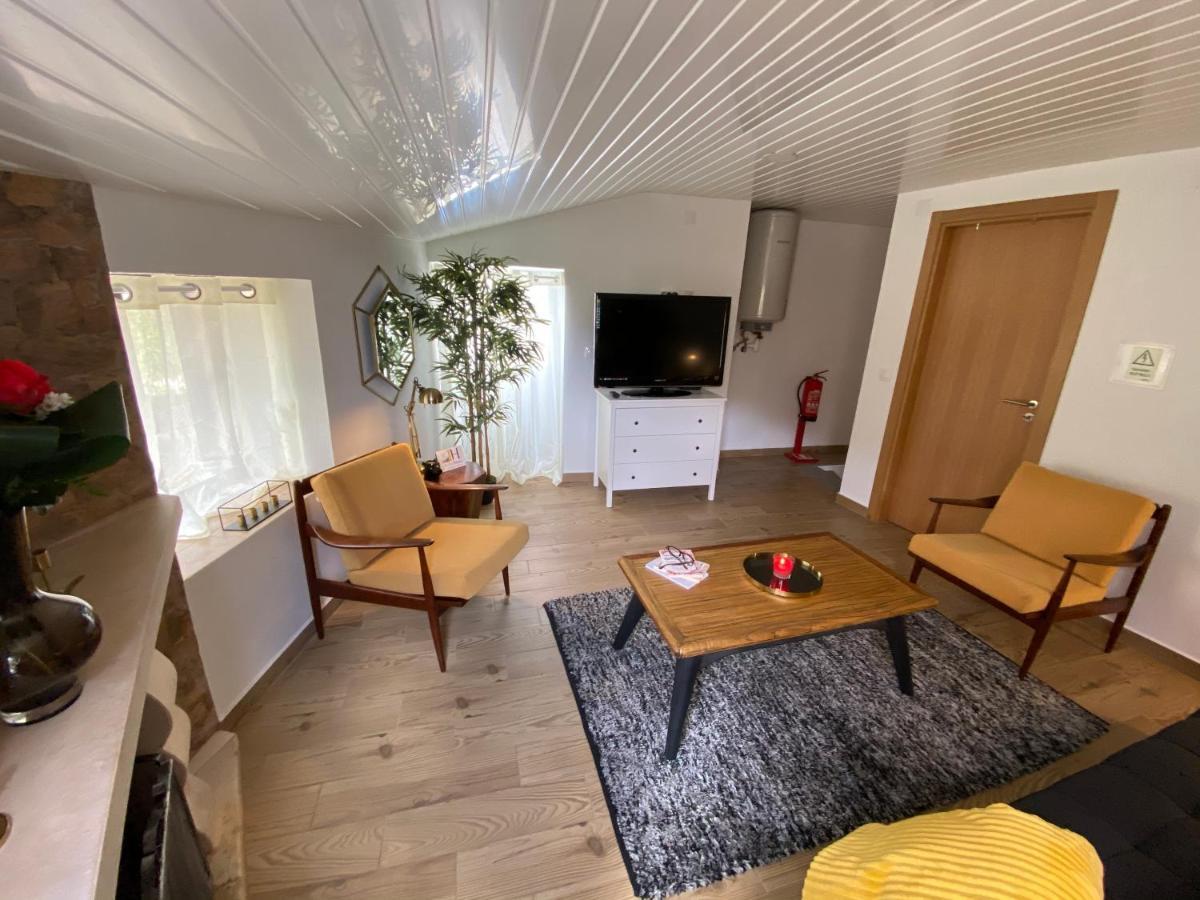 פמפיליוסה דה סרה Isabel House Alojamento Rural מראה חיצוני תמונה